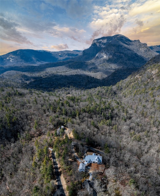 Cashiers, North Carolina 28717, United States, 4 Bedrooms Bedrooms, ,5 BathroomsBathrooms,Residential,Active,234489