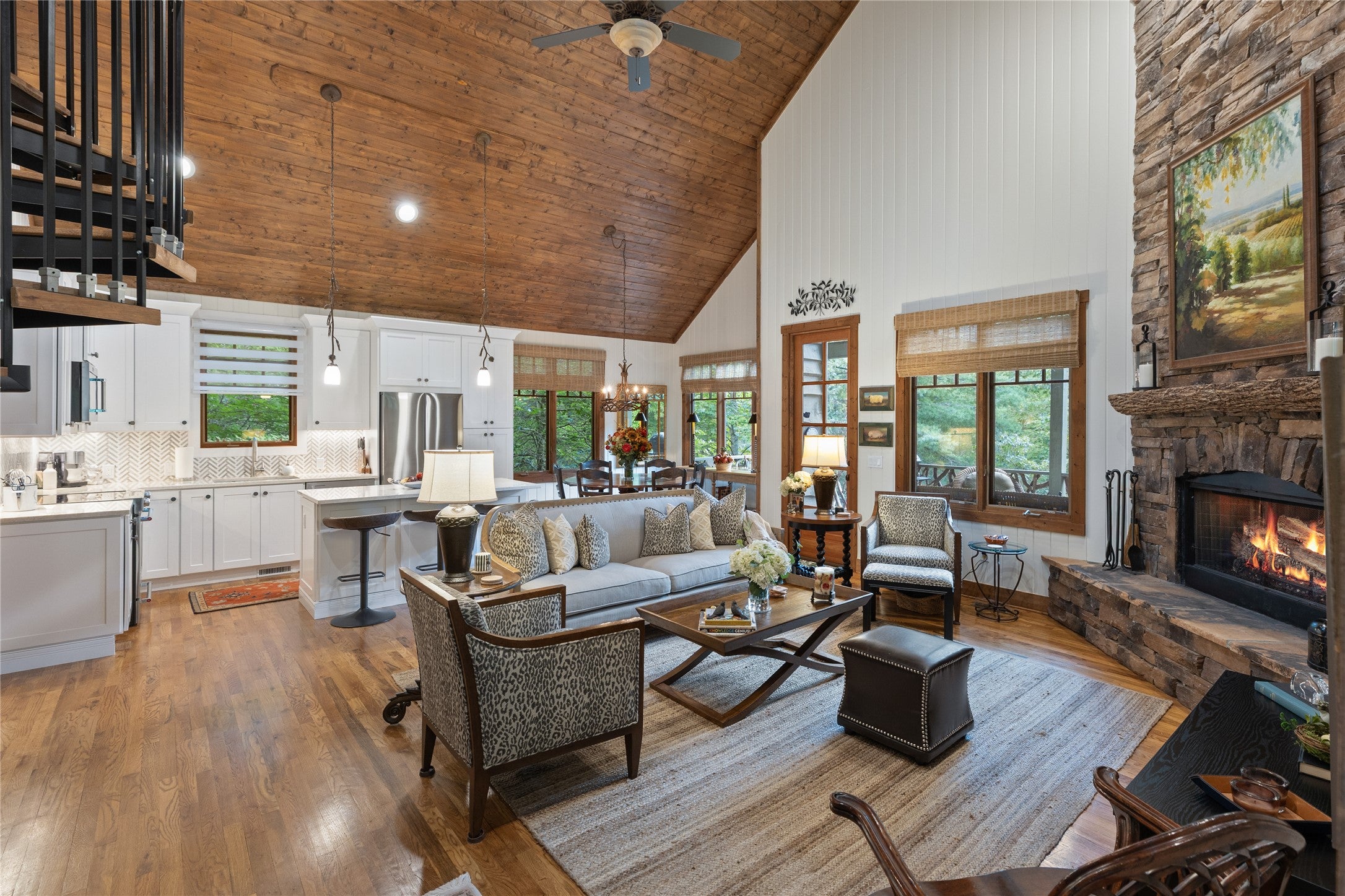 16 Hillside Lane