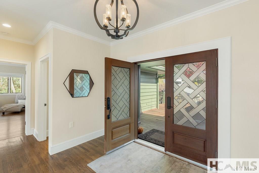 Highlands, North Carolina 28741, United States, 4 Bedrooms Bedrooms, ,5 BathroomsBathrooms,Residential,Active,160441