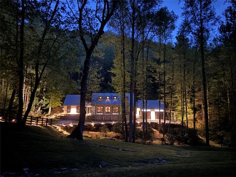 67 Chimney Overlook Drive Scaly Mountain NC 28775