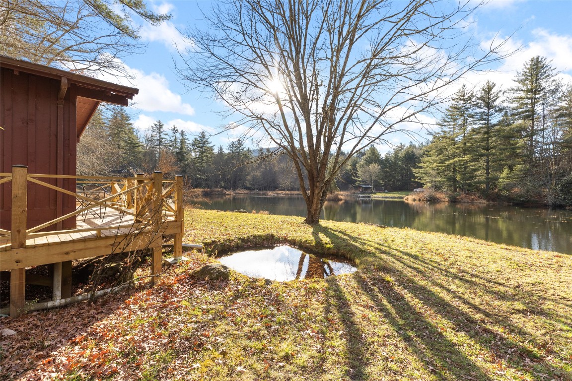 Cullowhee, North Carolina 28723, United States, 1 Bedroom Bedrooms, ,1 BathroomBathrooms,Residential,Active,250351