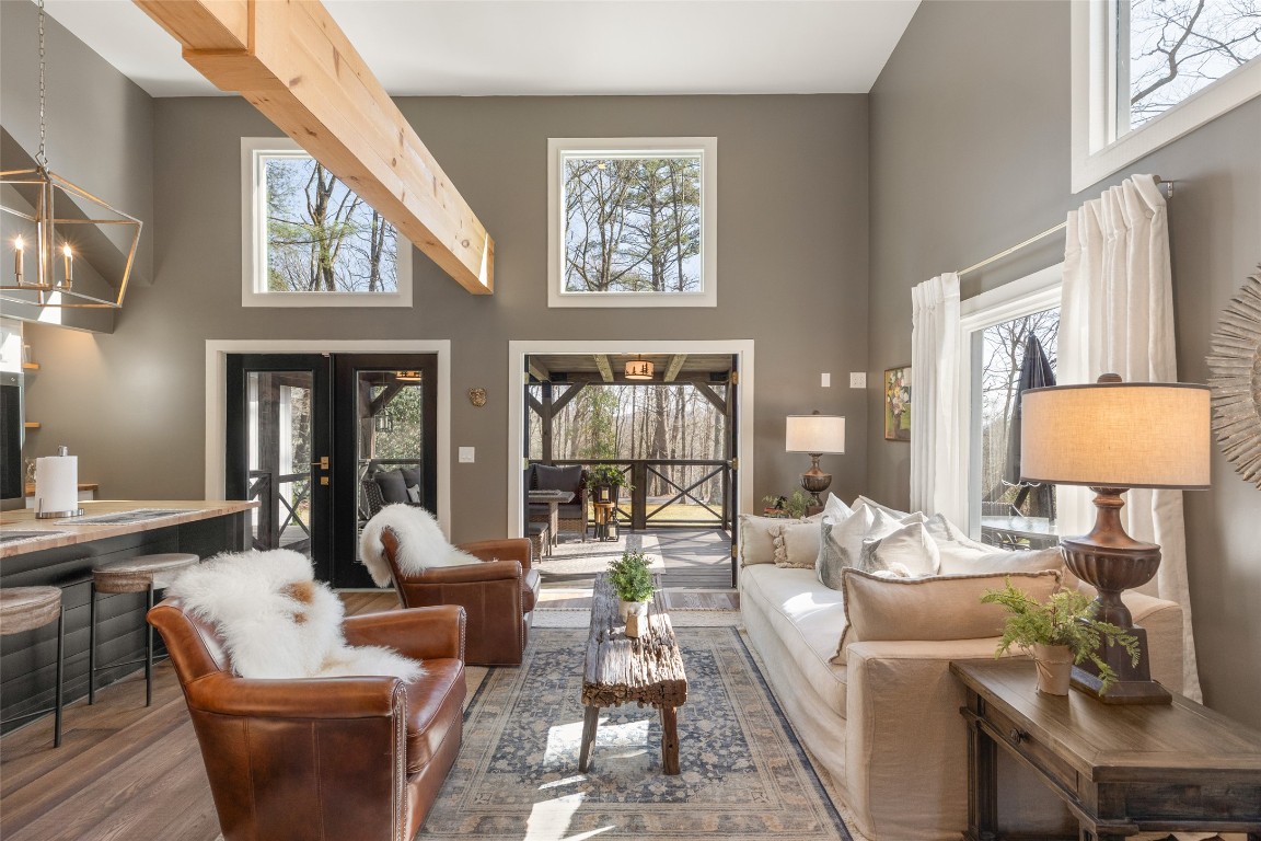 Highlands, North Carolina 28741, United States, 2 Bedrooms Bedrooms, ,2 BathroomsBathrooms,Residential,Active,107568