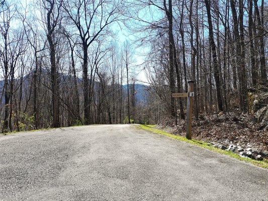 58 WATERDANCE DR, CULLOWHEE, NC 28723 - Image 6ae98f72a5a86810cd83cdfb7fbbd5cc/515441707