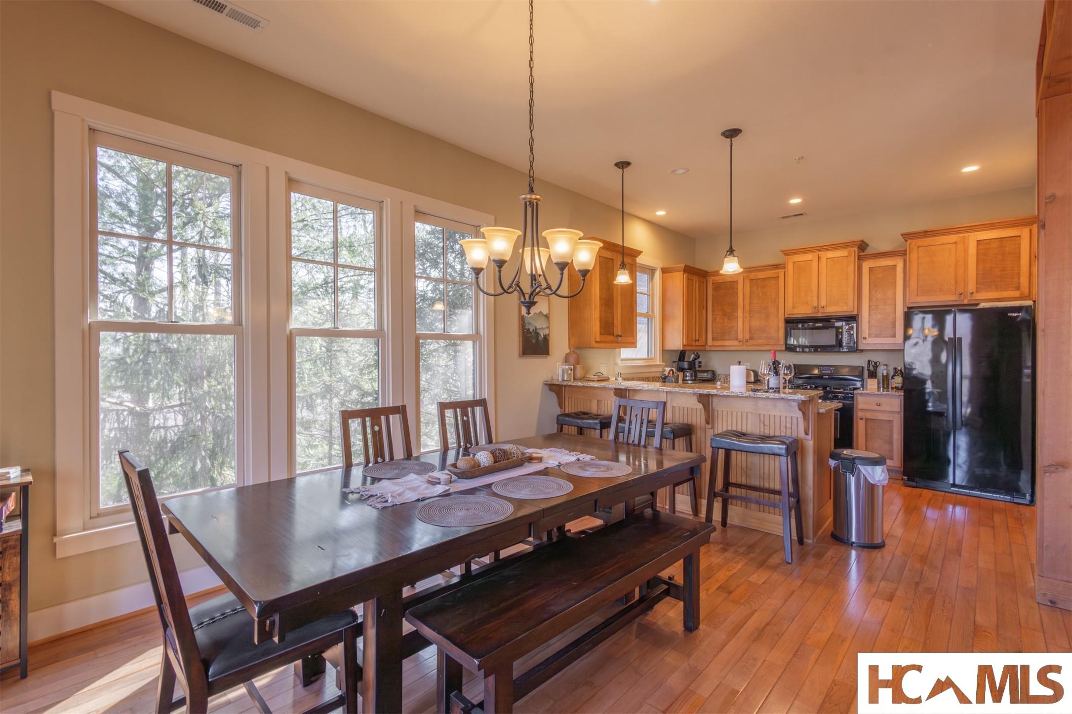 110 Saddle Notch Lane B4