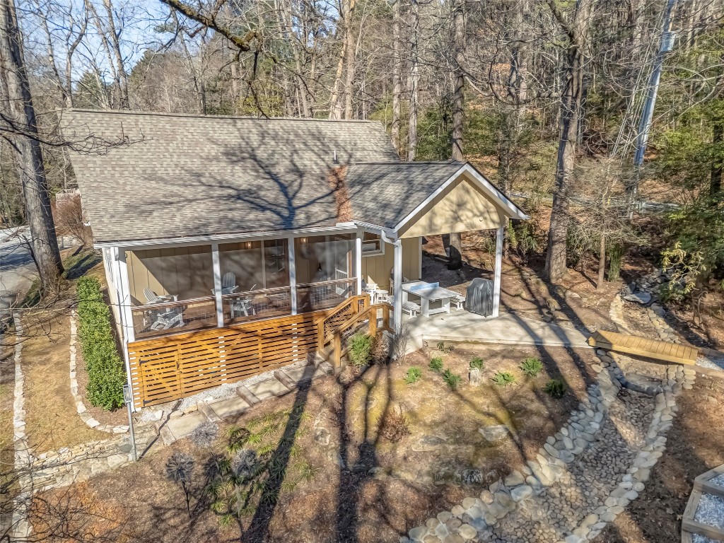 40 Toxaway Landing Drive