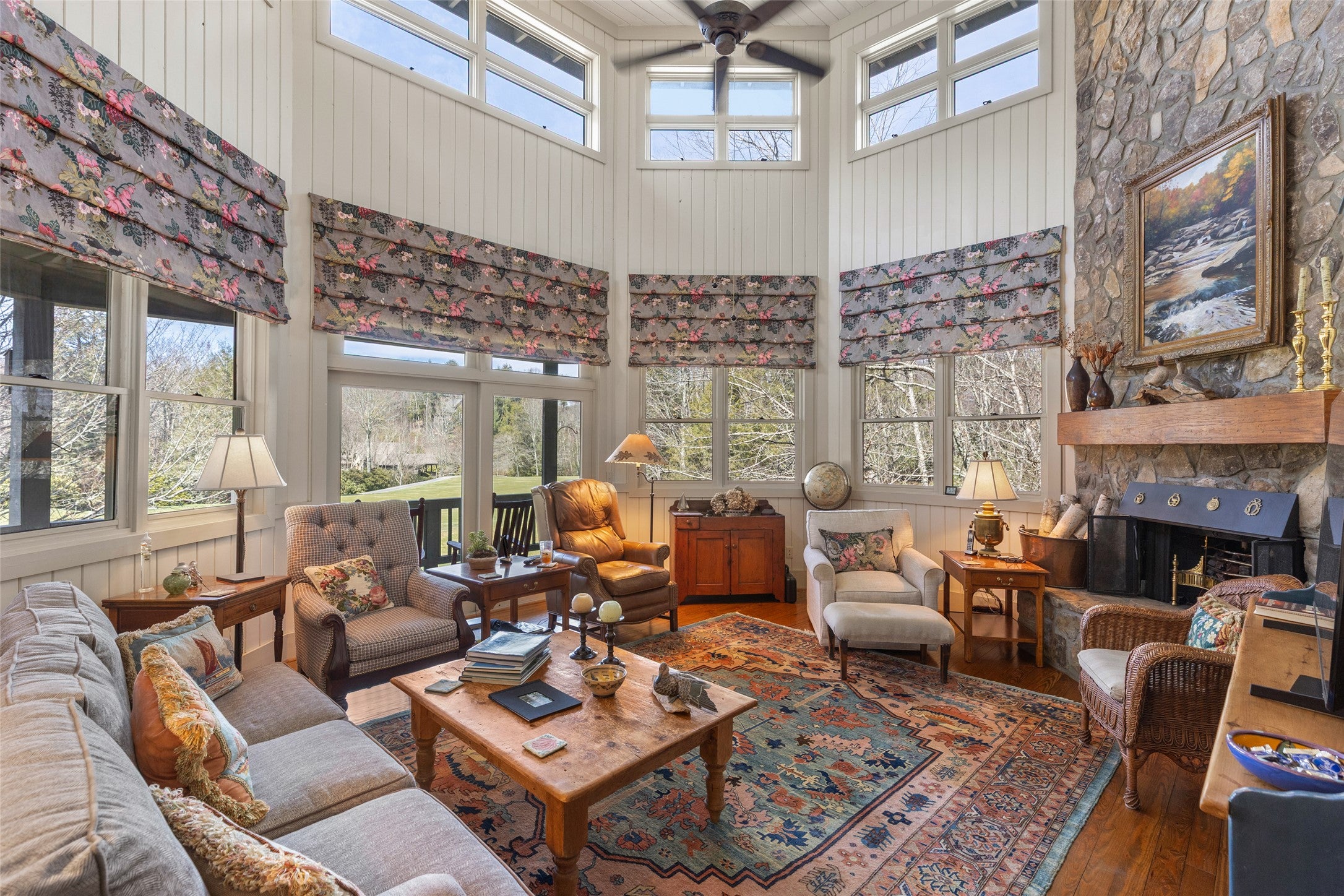 70 Lake Villas Way