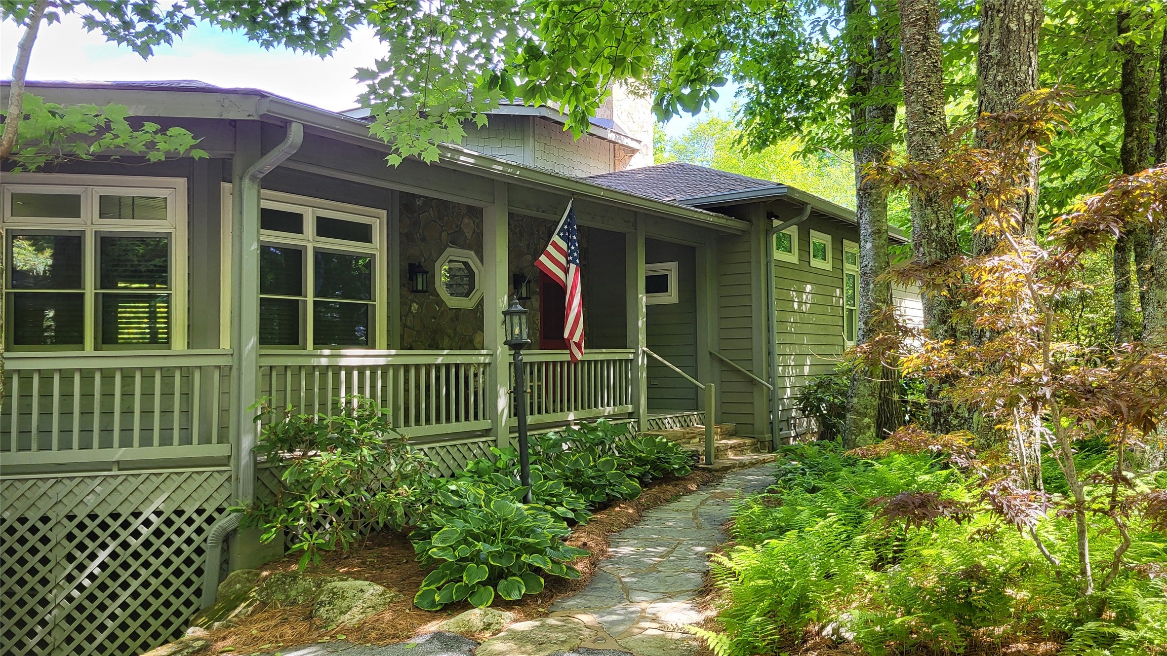 70 Lake Villas Way