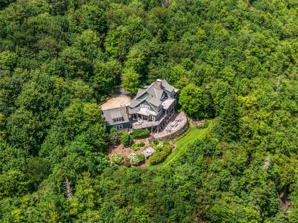 770 Meadow Ridge Drive