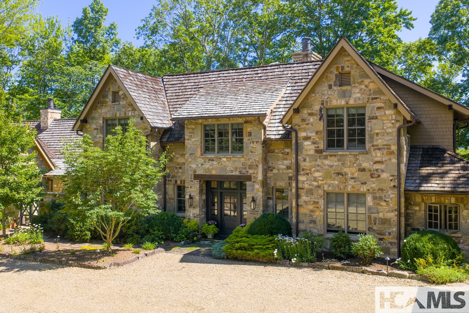2071 High Mountain Drive