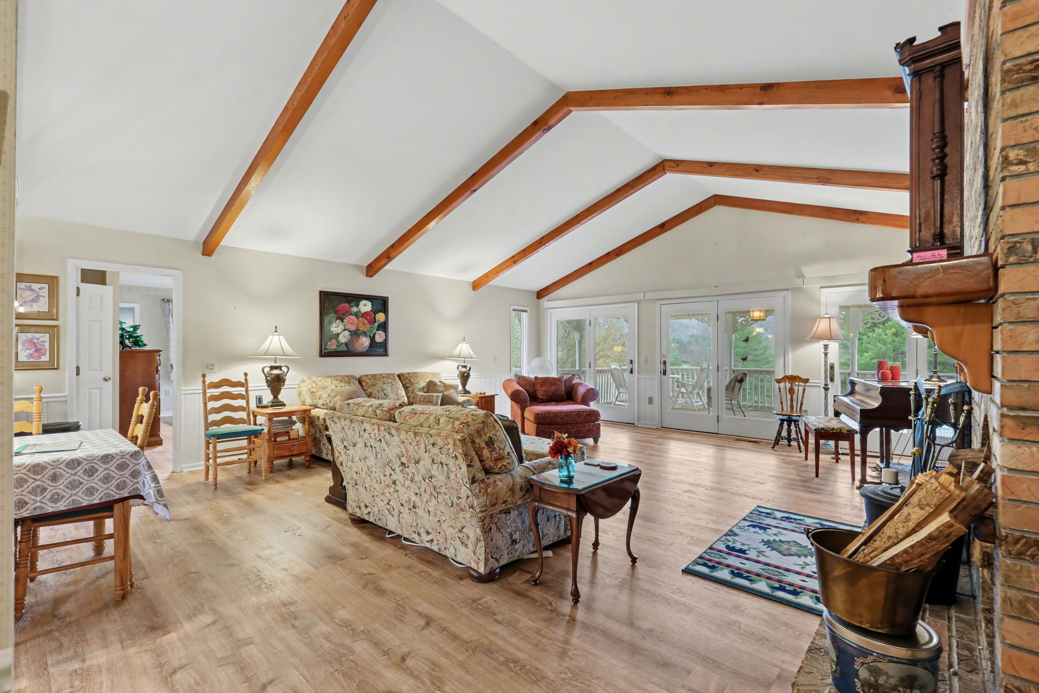 70 Fairway Lane