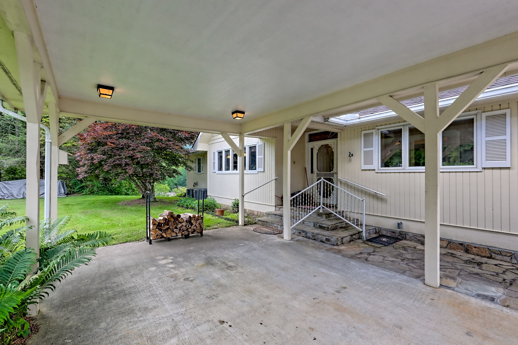 70 Fairway Lane