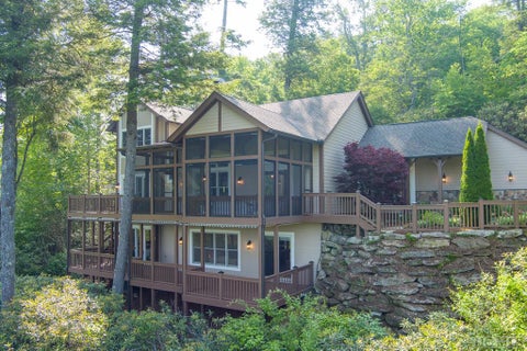 Photo for 1356 Falls Drive East