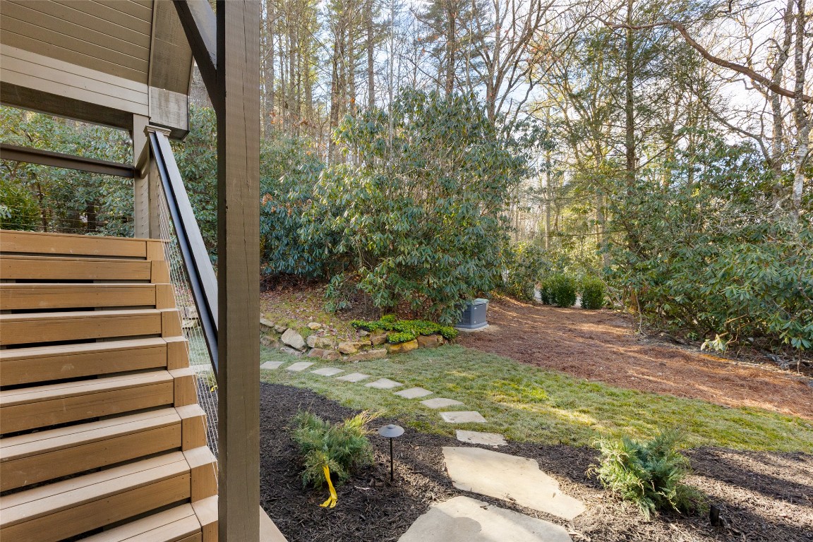 Highlands, North Carolina 28741, United States, 4 Bedrooms Bedrooms, ,5 BathroomsBathrooms,Residential,Active,254457