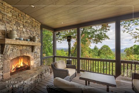 90 Creekwood Court Highlands NC 28741