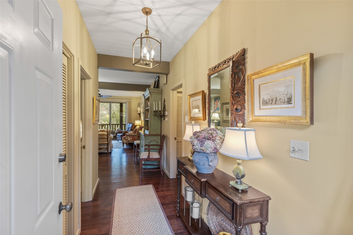 Highlands, North Carolina 28741, United States, 2 Bedrooms Bedrooms, ,2 BathroomsBathrooms,Residential,Pending,247723