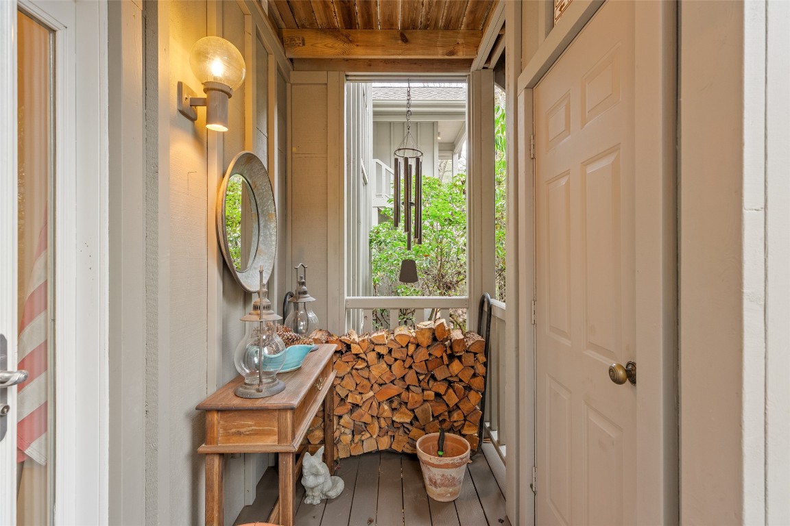 Highlands, North Carolina 28741, United States, 2 Bedrooms Bedrooms, ,2 BathroomsBathrooms,Residential,Pending,247723