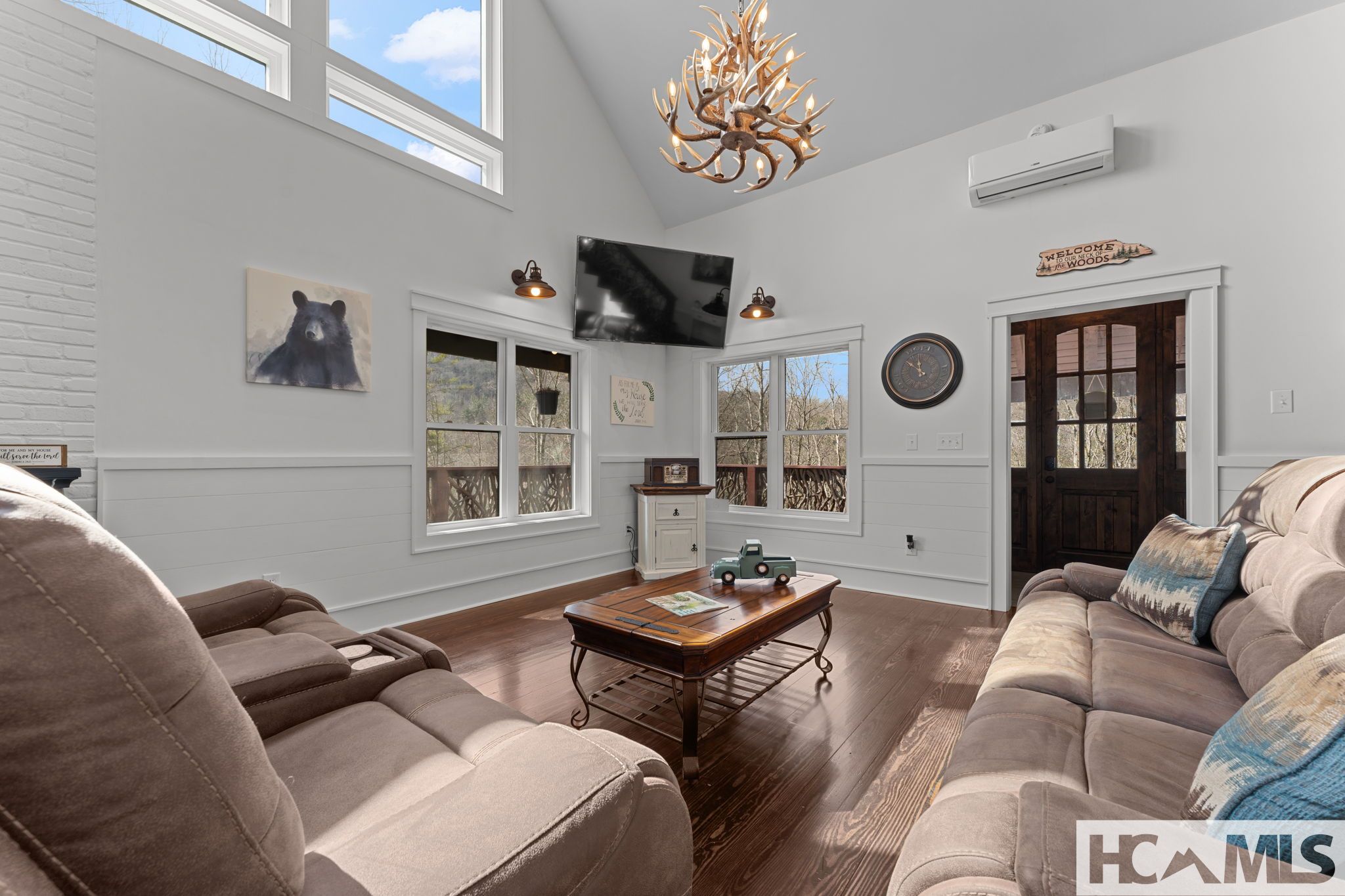 122 Forestdale Drive