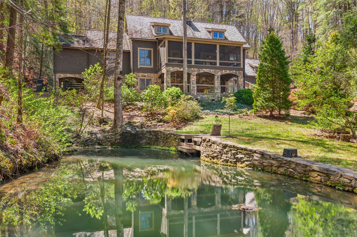 2323 Barkers Creek Road