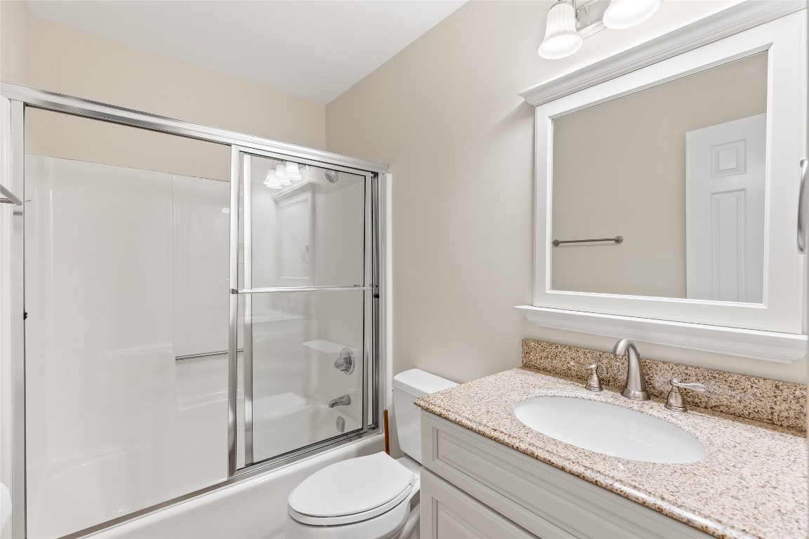 Highlands, North Carolina 28741, United States, 3 Bedrooms Bedrooms, ,3 BathroomsBathrooms,Residential,Pending,11353