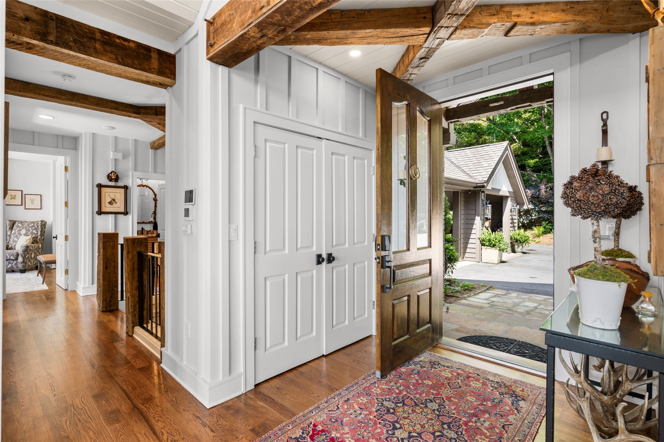100 Meadow Ridge Drive