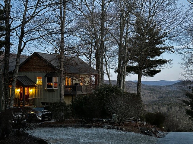 262 Trillium Court