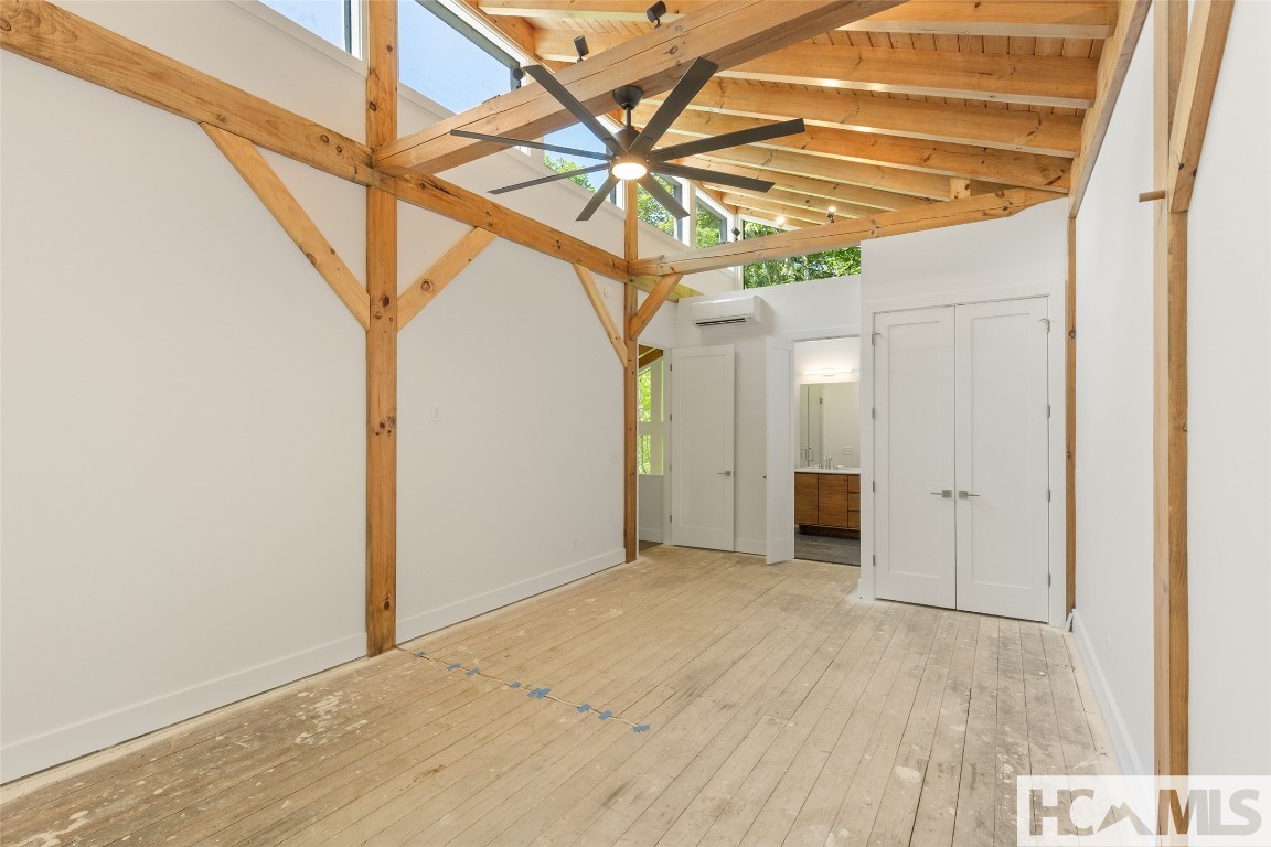 Scaly Mountain, North Carolina 28775, United States, 2 Bedrooms Bedrooms, ,2 BathroomsBathrooms,Residential,Active,250381