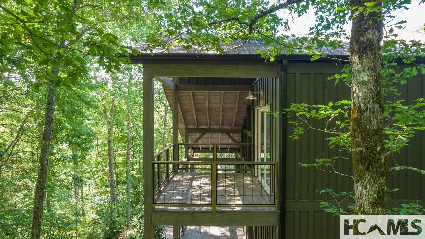 Scaly Mountain, North Carolina 28775, United States, 2 Bedrooms Bedrooms, ,2 BathroomsBathrooms,Residential,Active,250381