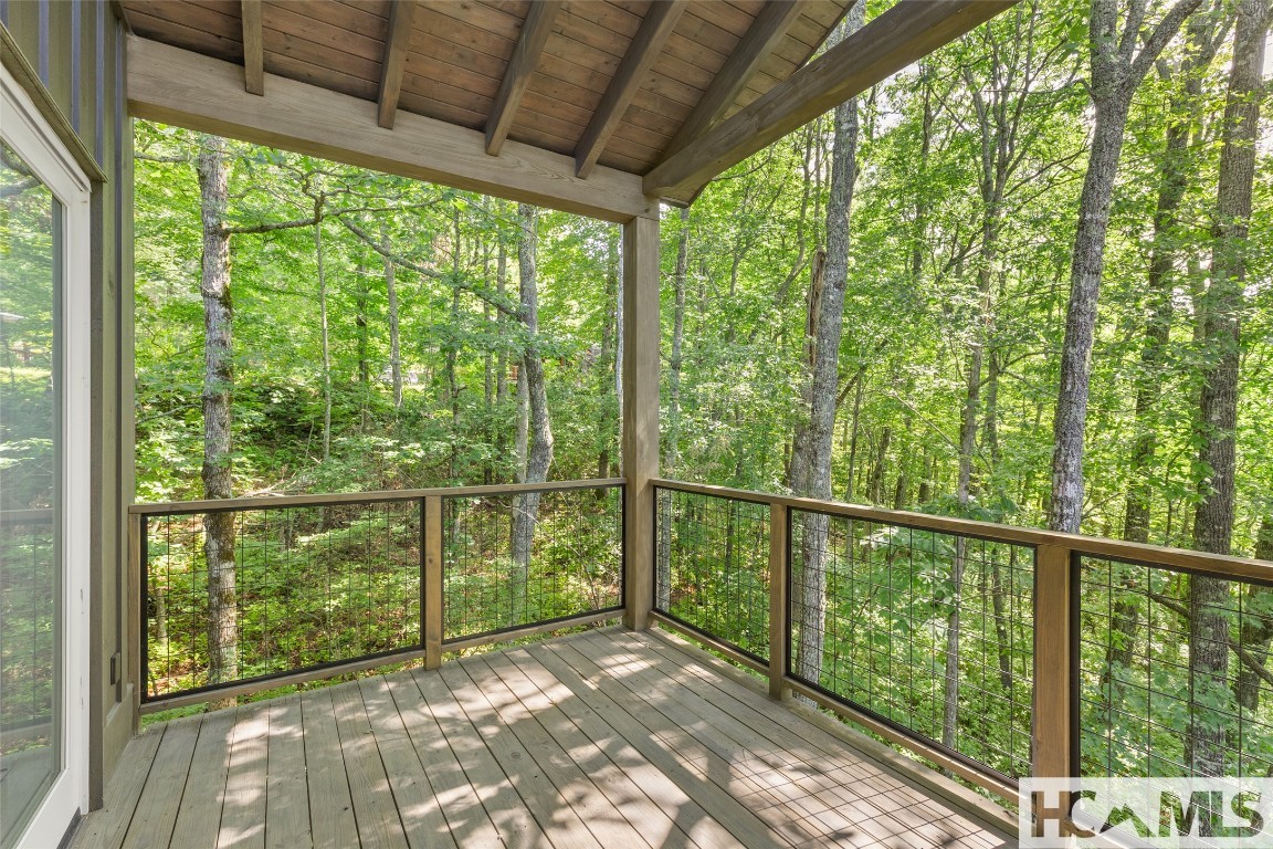 Scaly Mountain, North Carolina 28775, United States, 2 Bedrooms Bedrooms, ,2 BathroomsBathrooms,Residential,Active,250381