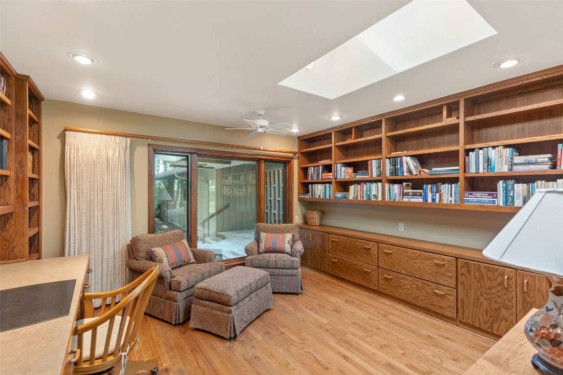 Highlands, North Carolina 28741, United States, 4 Bedrooms Bedrooms, ,3 BathroomsBathrooms,Residential,Active,216666