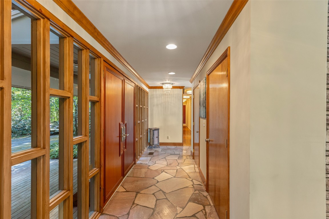 Highlands, North Carolina 28741, United States, 4 Bedrooms Bedrooms, ,3 BathroomsBathrooms,Residential,Active,216666