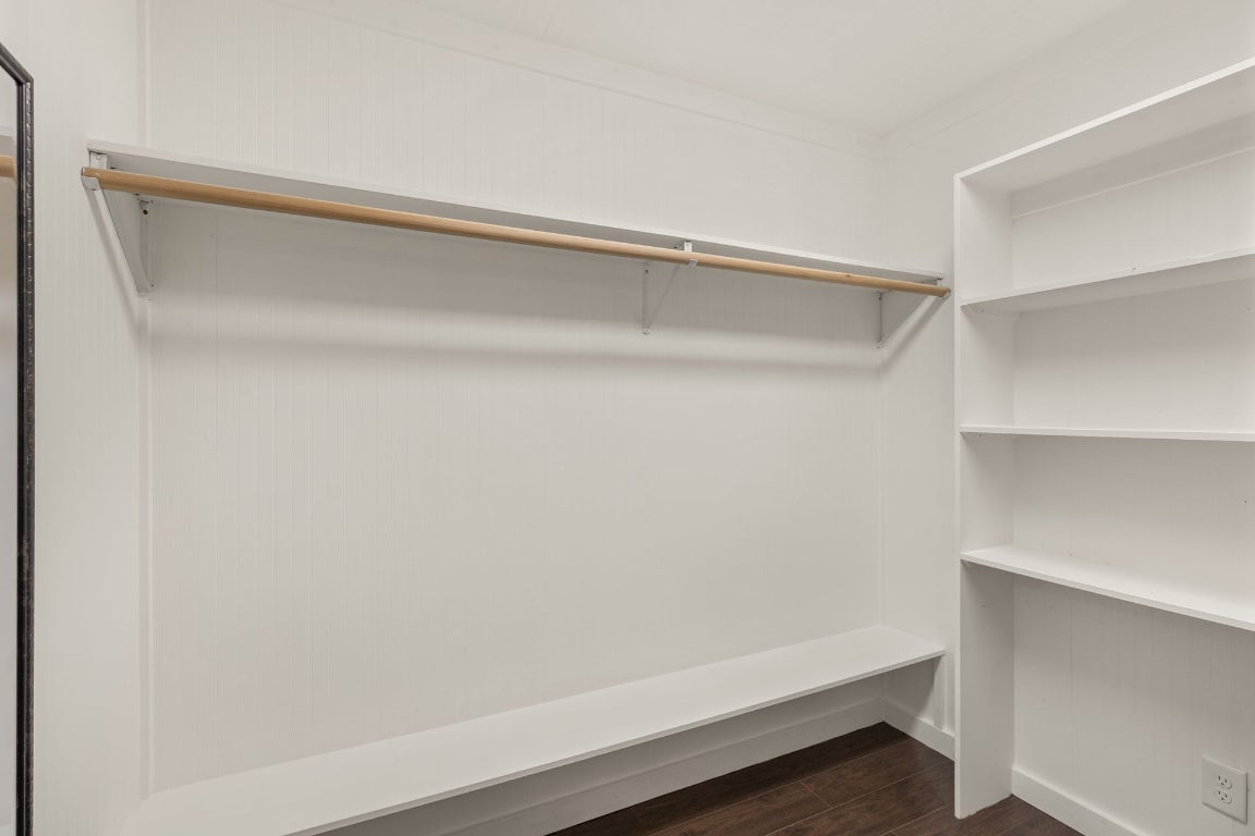 Highlands, North Carolina 28741, United States, 3 Bedrooms Bedrooms, ,2 BathroomsBathrooms,Residential,Active,238773