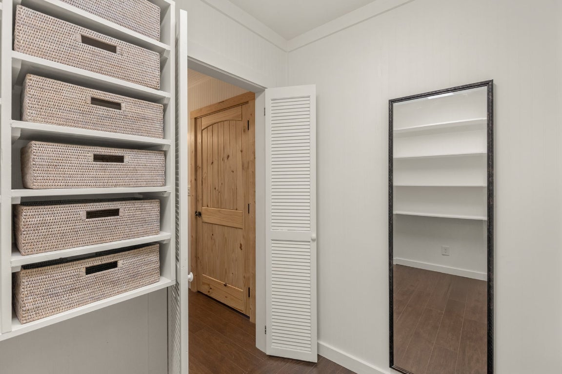 Highlands, North Carolina 28741, United States, 3 Bedrooms Bedrooms, ,2 BathroomsBathrooms,Residential,Active,238773