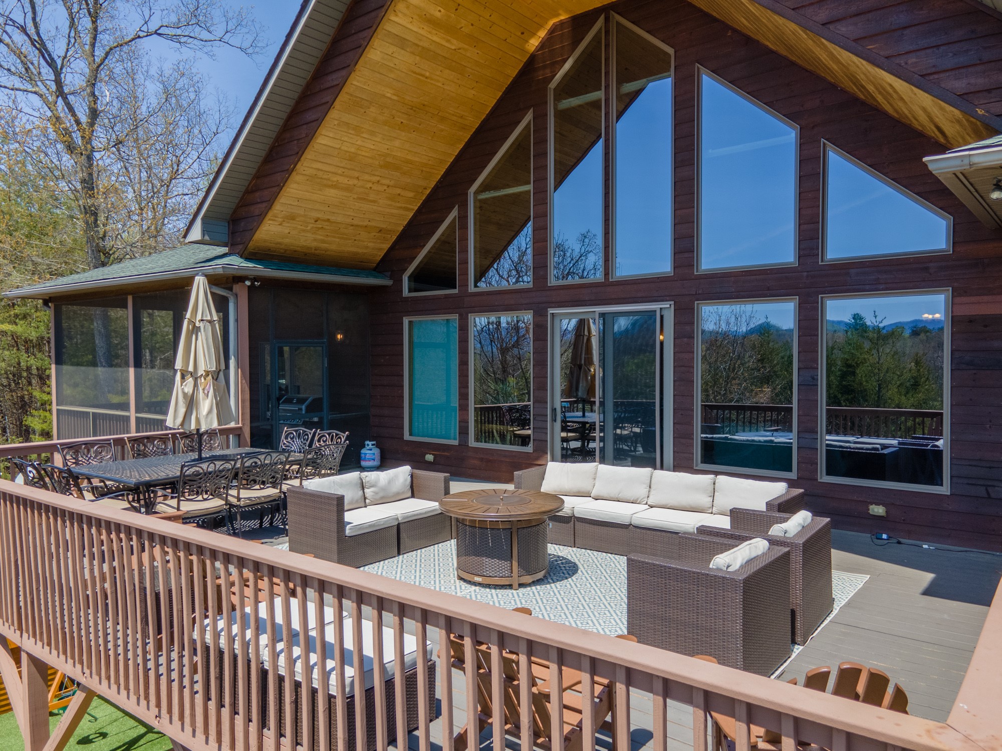 599 Red Oak Road Road