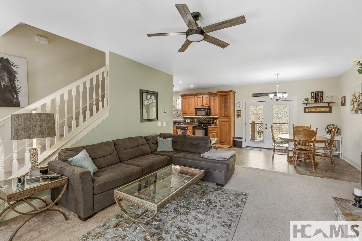 Cullowhee, North Carolina 28723, United States, 3 Bedrooms Bedrooms, ,3 BathroomsBathrooms,Residential,Active,189518