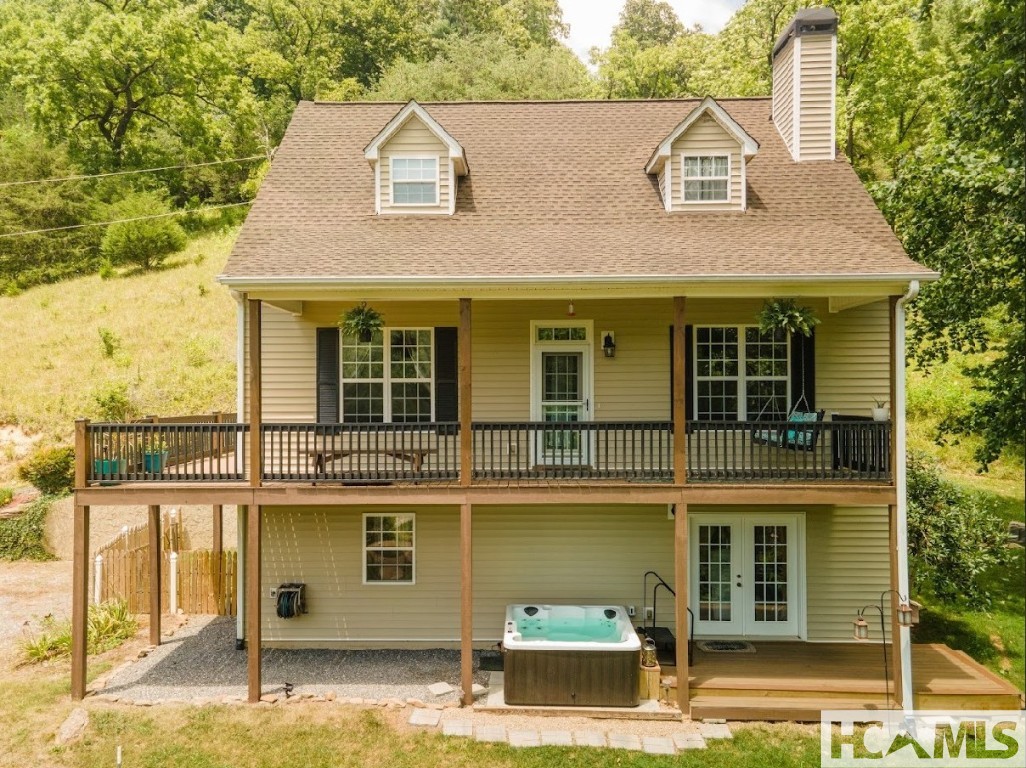 Cullowhee, North Carolina 28723, United States, 3 Bedrooms Bedrooms, ,3 BathroomsBathrooms,Residential,Active,189518