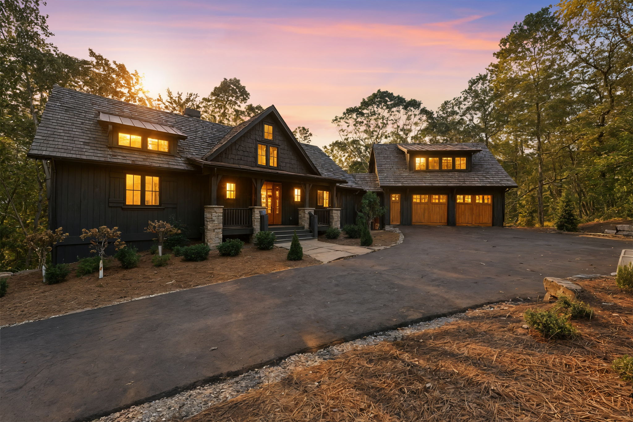 906 New Settlers Way