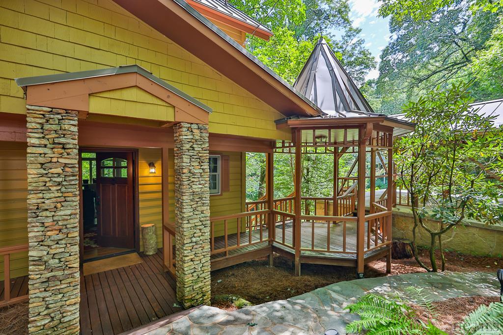 47 Sequoyah Ridge Road