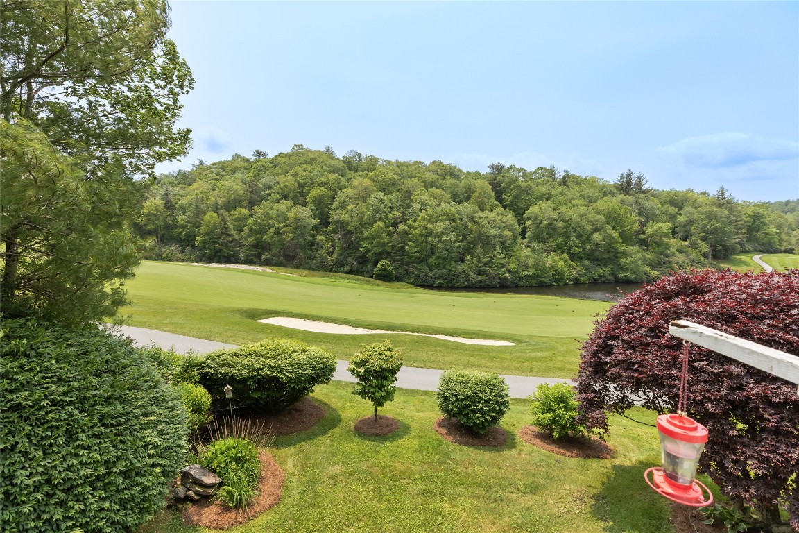 Highlands, North Carolina 28741, United States, 3 Bedrooms Bedrooms, ,4 BathroomsBathrooms,Residential,Active,143976