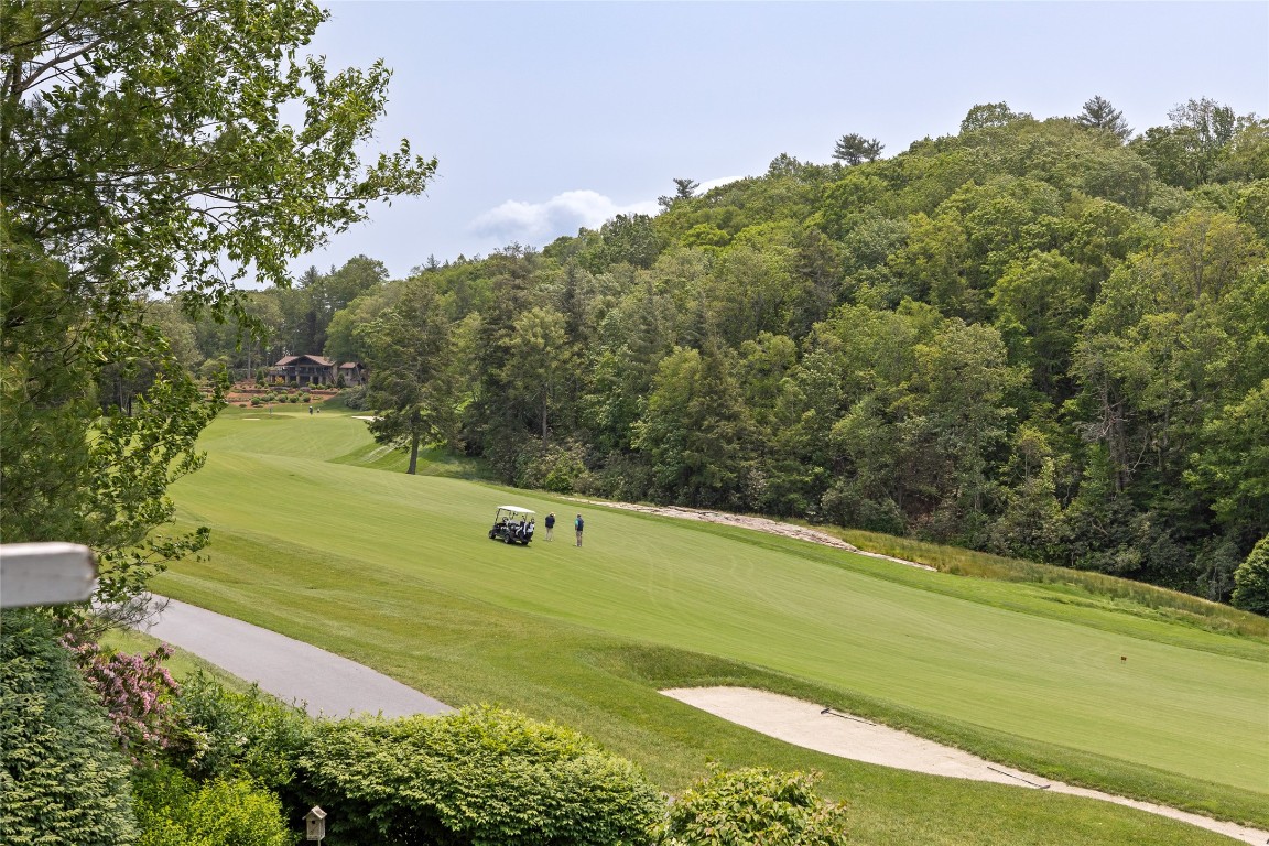 Highlands, North Carolina 28741, United States, 3 Bedrooms Bedrooms, ,4 BathroomsBathrooms,Residential,Active,143976
