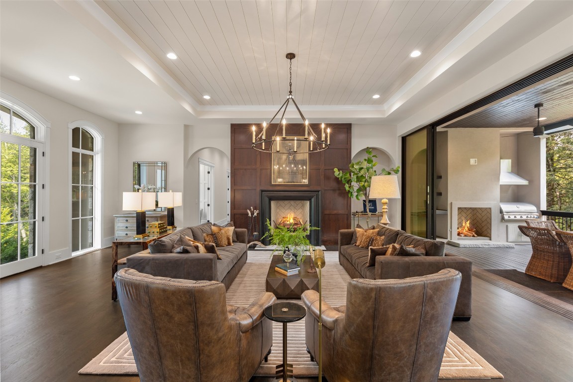 Highlands, North Carolina 28741, United States, 4 Bedrooms Bedrooms, ,4 BathroomsBathrooms,Residential,Active,103559