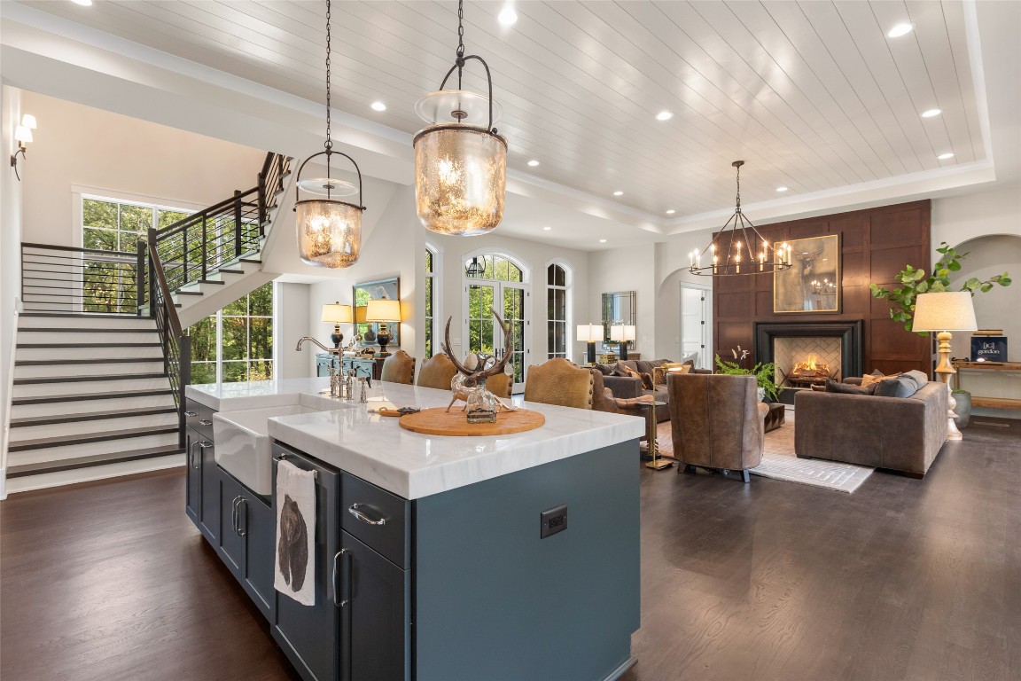 Highlands, North Carolina 28741, United States, 4 Bedrooms Bedrooms, ,4 BathroomsBathrooms,Residential,Active,103559