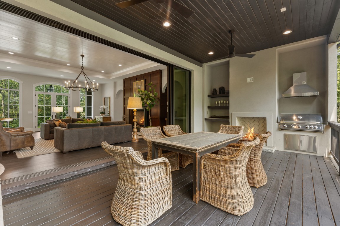 Highlands, North Carolina 28741, United States, 4 Bedrooms Bedrooms, ,4 BathroomsBathrooms,Residential,Active,103559