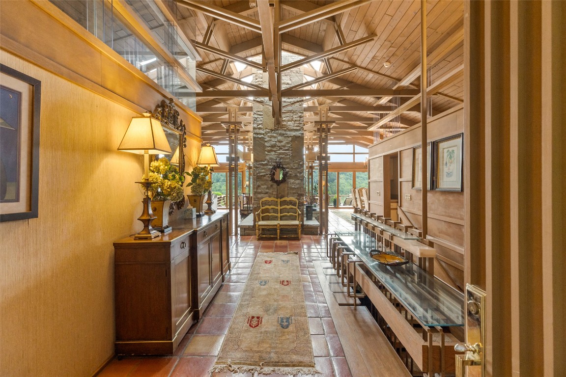 Highlands, North Carolina 28741, United States, 4 Bedrooms Bedrooms, ,5 BathroomsBathrooms,Residential,Active,193050