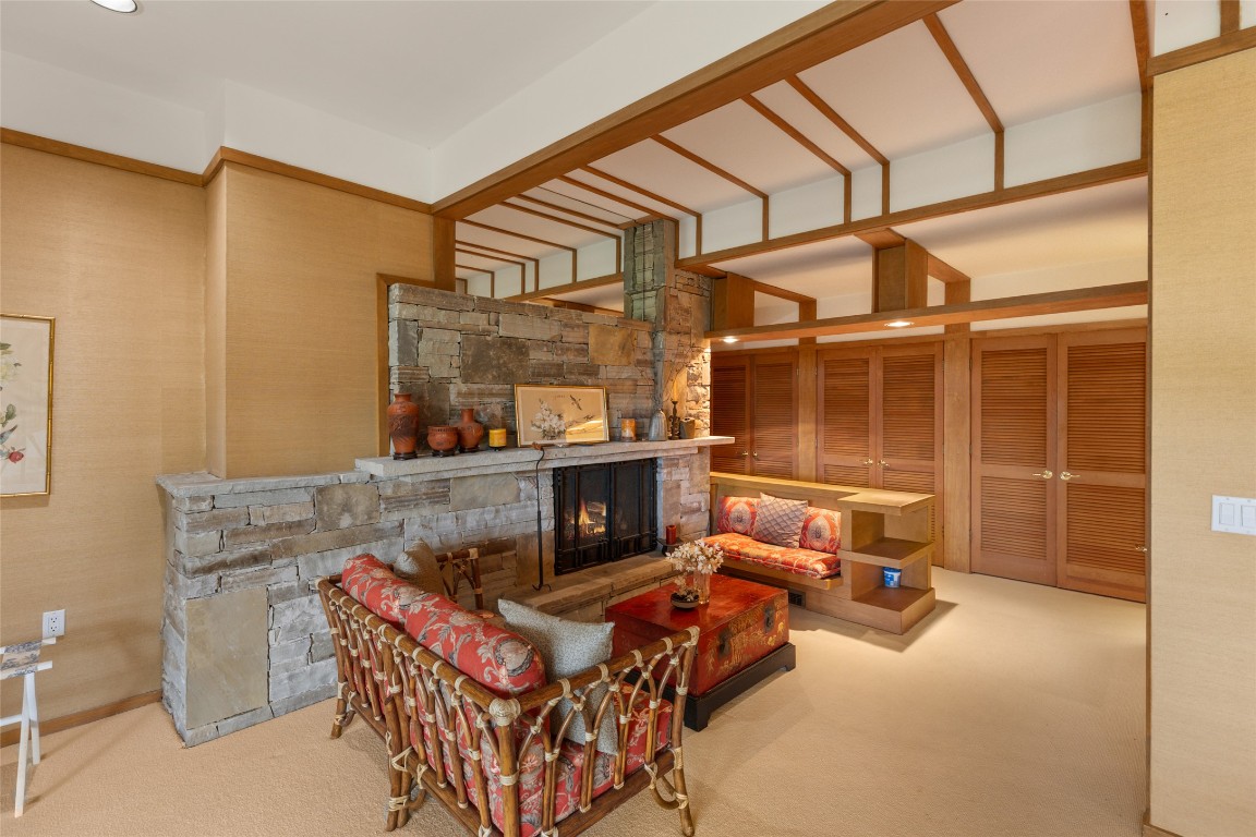 Highlands, North Carolina 28741, United States, 4 Bedrooms Bedrooms, ,5 BathroomsBathrooms,Residential,Active,193050