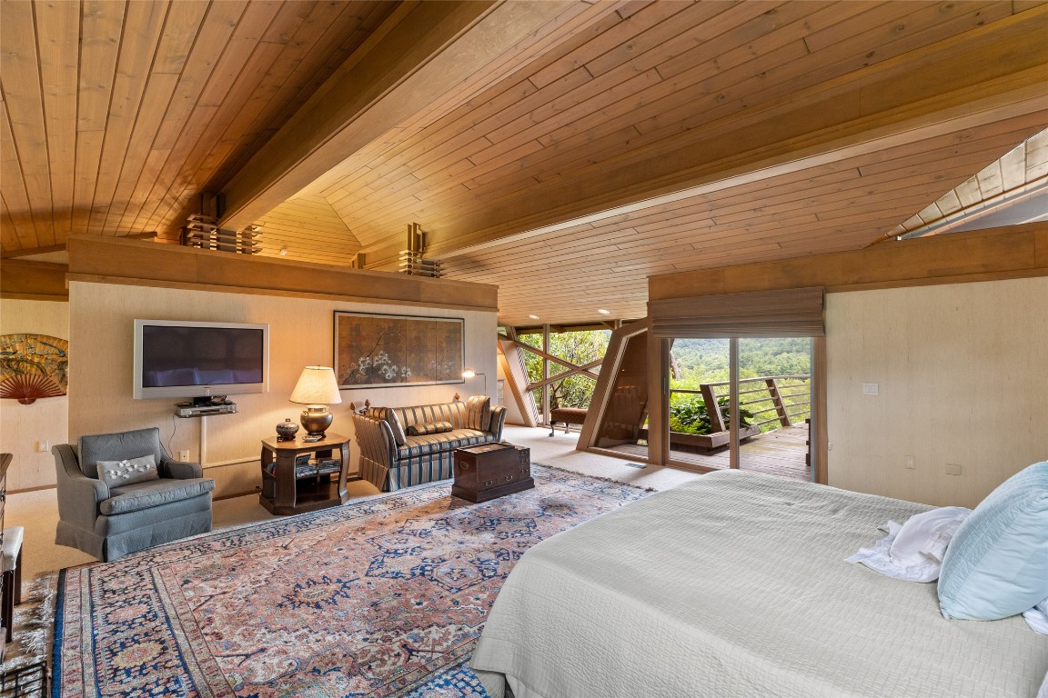 Highlands, North Carolina 28741, United States, 4 Bedrooms Bedrooms, ,5 BathroomsBathrooms,Residential,Active,193050