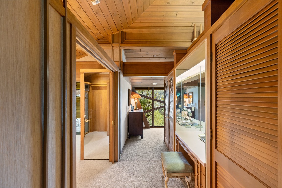 Highlands, North Carolina 28741, United States, 4 Bedrooms Bedrooms, ,5 BathroomsBathrooms,Residential,Active,193050