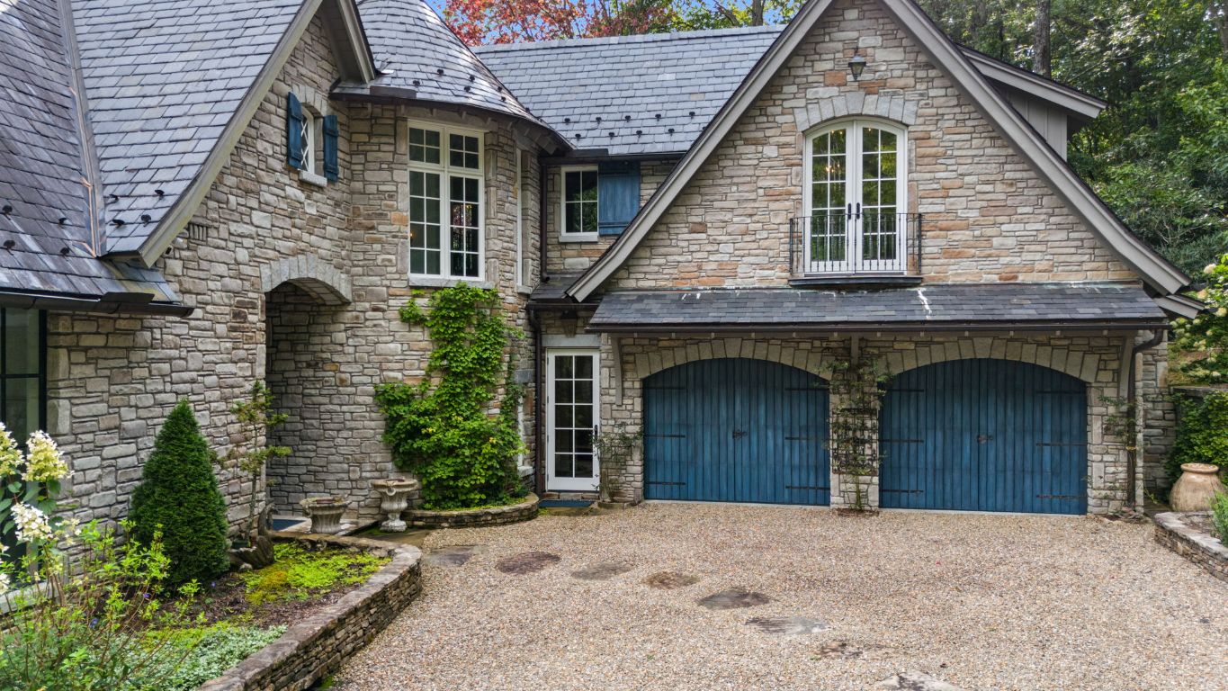 214 South Old Walhalla Road