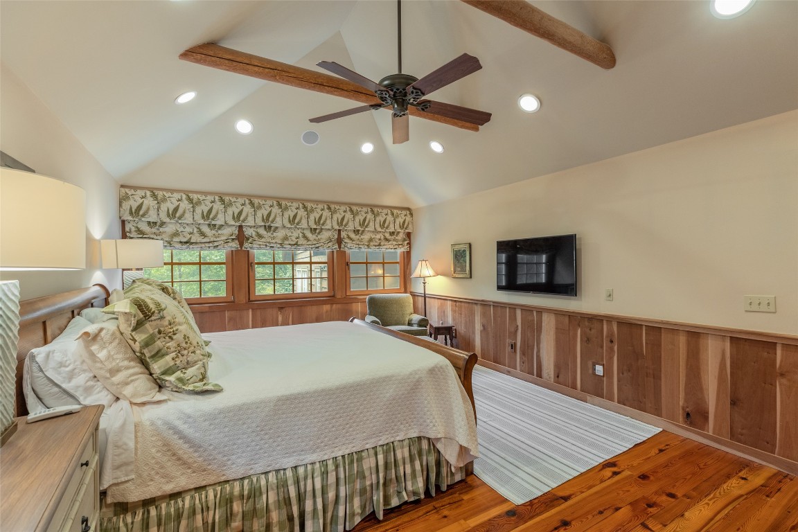 Highlands, North Carolina 28741, United States, 4 Bedrooms Bedrooms, ,5 BathroomsBathrooms,Residential,Active,191280