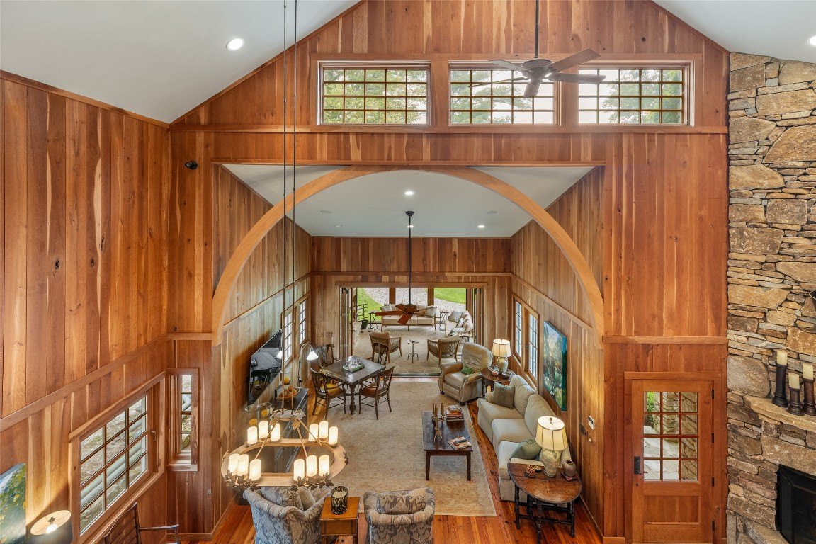 Highlands, North Carolina 28741, United States, 4 Bedrooms Bedrooms, ,5 BathroomsBathrooms,Residential,Active,191280