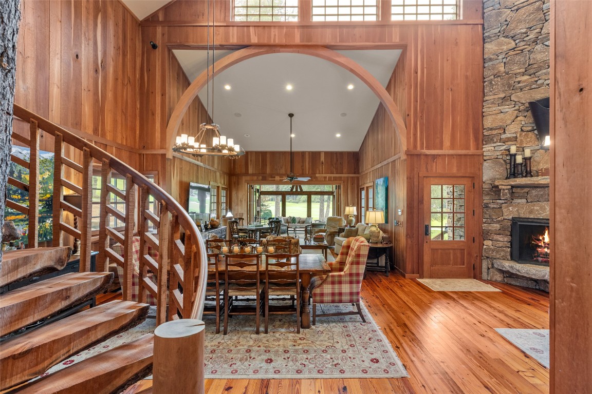 Highlands, North Carolina 28741, United States, 4 Bedrooms Bedrooms, ,5 BathroomsBathrooms,Residential,Active,191280